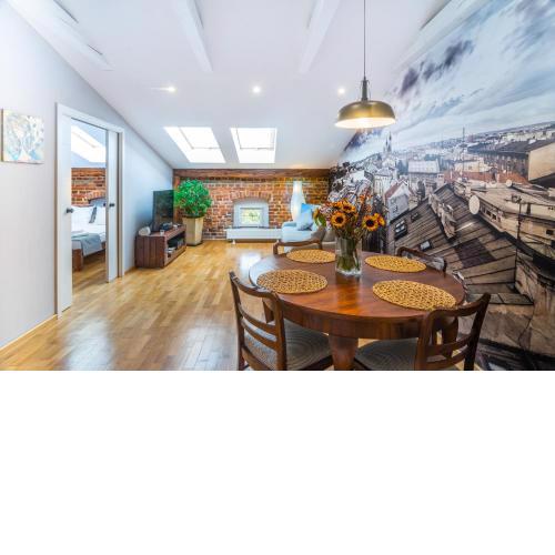 Designer Apt in the heart of Kraków 4th floor no lift