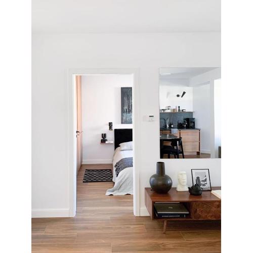 Designer Wohnung nur 450 m vom Strand entfernt!