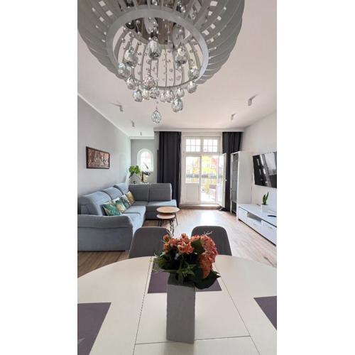 Diamond Apartment