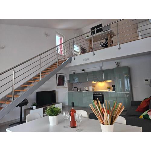 Diamond Seaview Penthouse