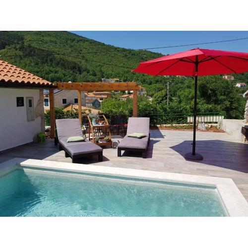 Diana Holiday Home