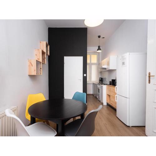 Dietla 57, 3-bedroom flat , Myrmidons