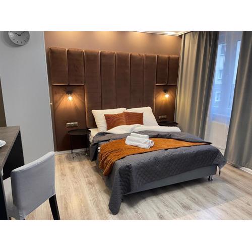 DK Premium przy Parku Centralnym