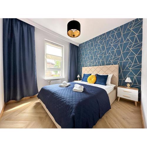 DMK Blue Apartment near Warsaw-Modlin Airport