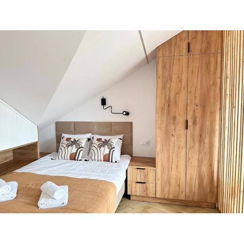 DMK Oak Studio near Warsaw-Modlin Airport