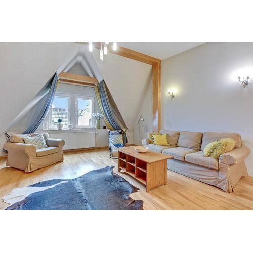Dom & House - Apartments Monte Cassino City Center