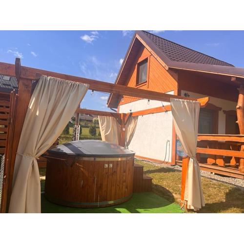 Domek Eden 7 Kaszuby balia sauna alpaki