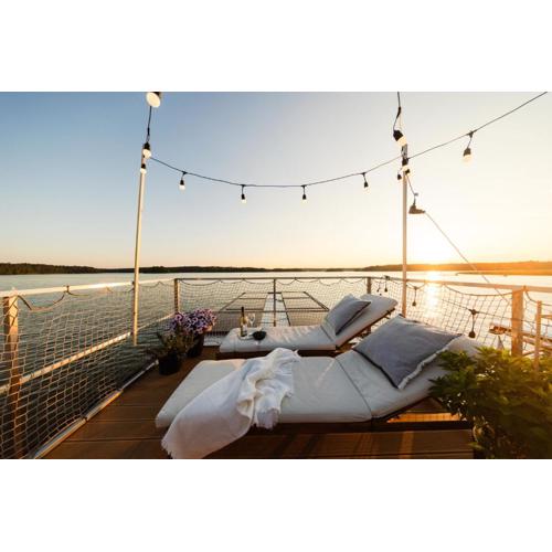 Domek na wodzie - Houseboat -sauna, taras na dachu, dwie sypialnie
