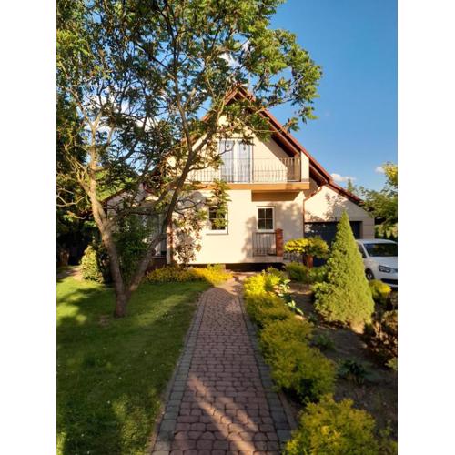 Domek pod Brzozami z jacuzzi ,grillem i tarasem