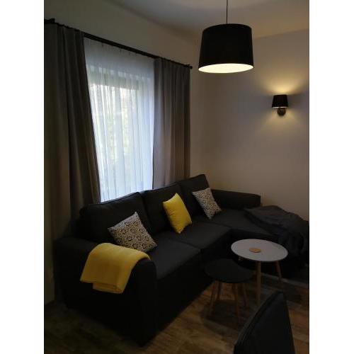 Domek przy lesie 2