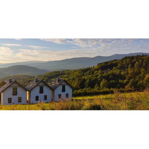 Domki Na Skale z widokiem na panoramę Karkonoszy