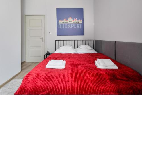 Downtown Apartment House Red