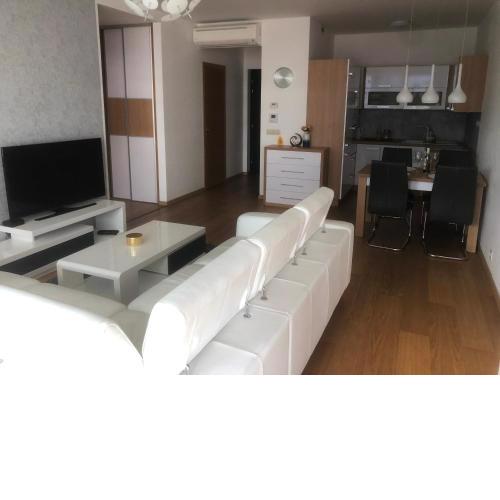 Downtown apartment in the heart of the new city center, 4 persons, parking