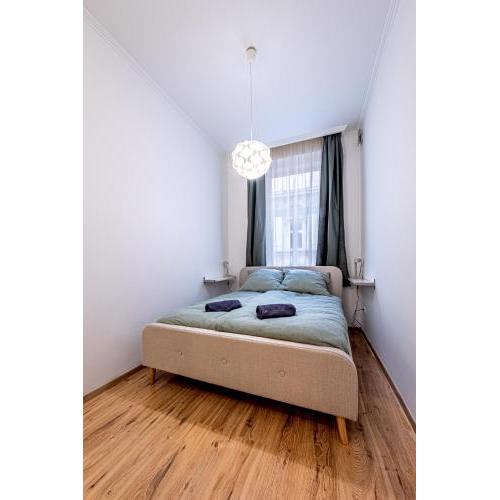 Downtown Comfort