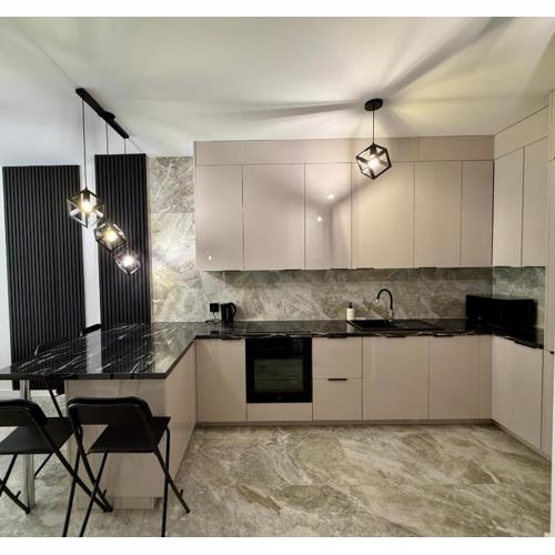 Drahan Apartment 14
