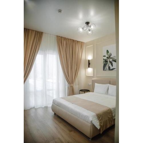 Dream Hotel