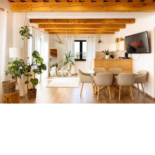 Dreamy Mountain Escape