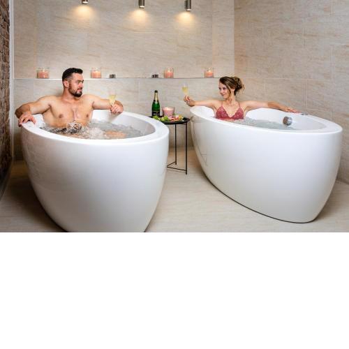 Dvůr Stráň & Wellness