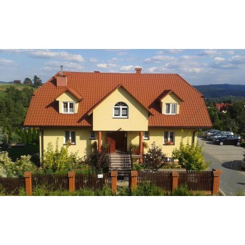 Dworek Julia - Klimatyzowane Komfortowe Pokoje nad Soliną - Bieszczady