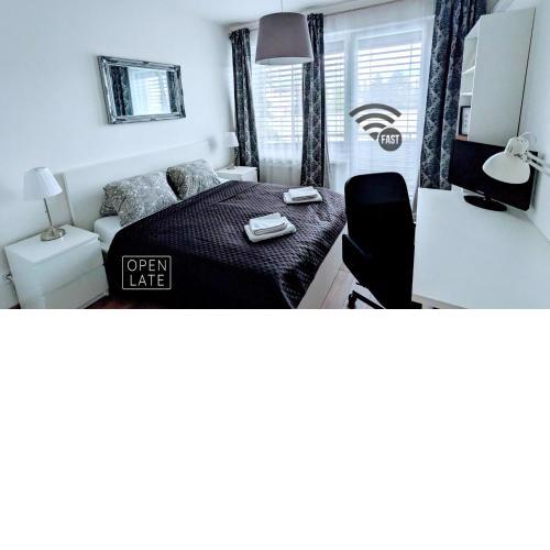 E2 Luxury OldTown Apt - 2x Parking, Foodstore, PCscreen, Netflix, Unlimited Music, Crib, BabyChair, FastWifi, Aircon