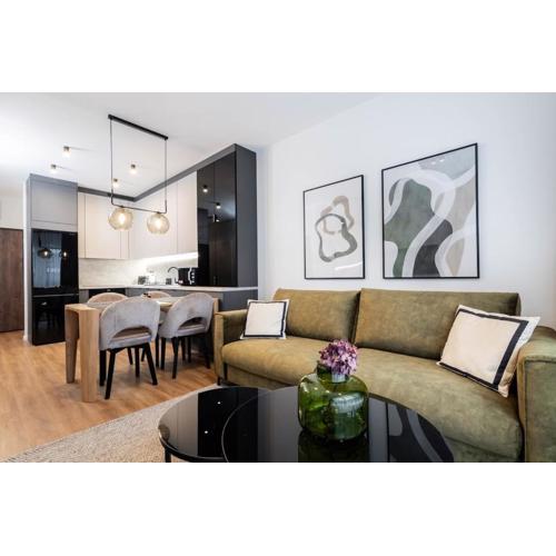 Earthy Elegance Suite Mokotow