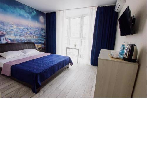 East Residence White
