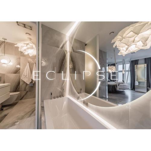 Eclipse Silver Room