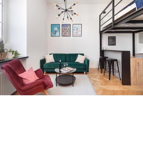 ECRU Stylish Studio with Entresol near Metro Station WWA6