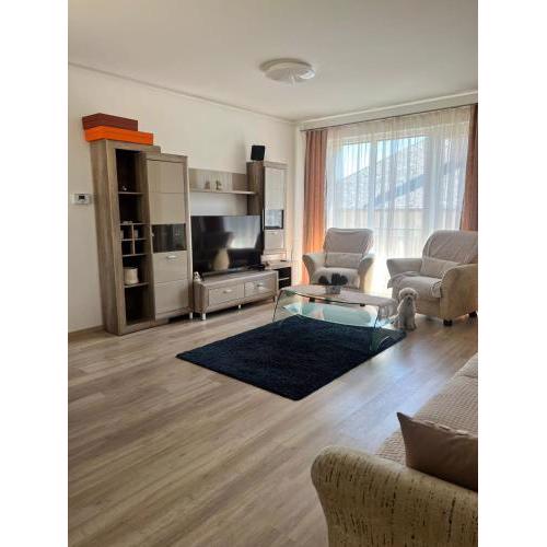 Edmond Apartment