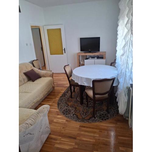 Edo Apartman 1