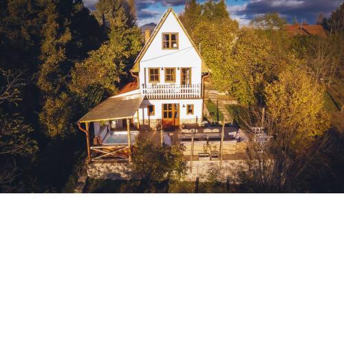 EgerCottages - Bikavér Cottage