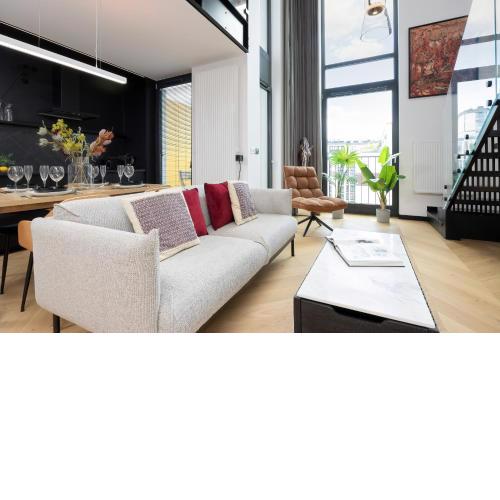 Ekskluzywny Apartament z Antresolą by Renters Prestige