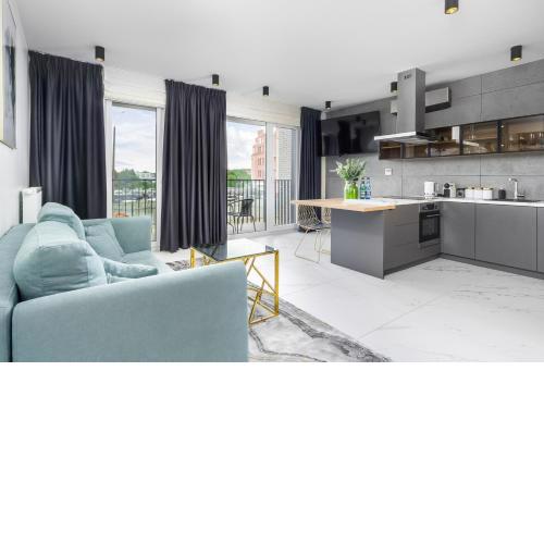 EL Apartments - Golden Palace