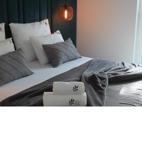 EL Apartments - Polaris