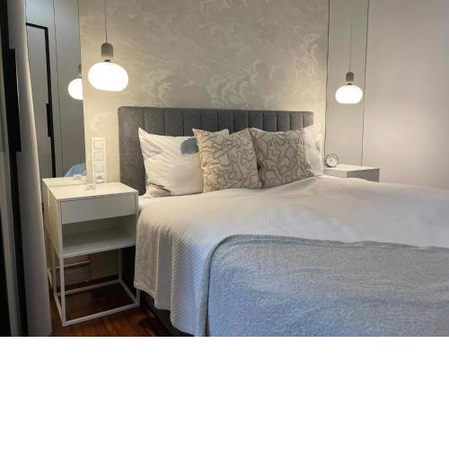 Elegancki apartament od dziedzińca, parking, Rynek 700 m