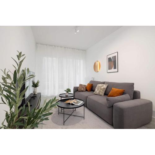 Elegancki Apartament w Centrum Katowic Przy Rynku z Parkingiem i Biurkiem by Noclegi Renters