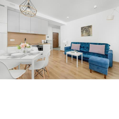Elegancki Apartament z Balkonem dla 4 osób by Noclegi Renters