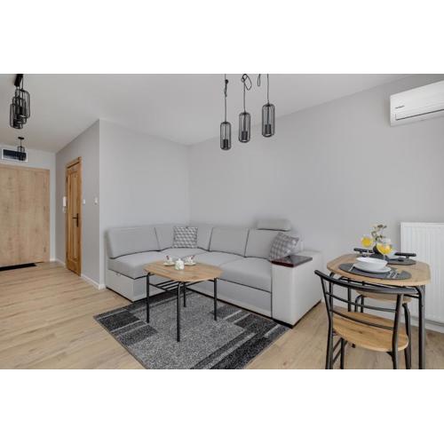 Eleganckie Studio Basen, Fitness & Balkon by Noclegi Renters