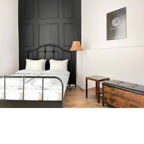 Elegant and cozy Apartment with balcony, in the heart of Krakow