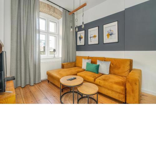 Elegant Apartment near to the Centre of Poznań by Rent like home