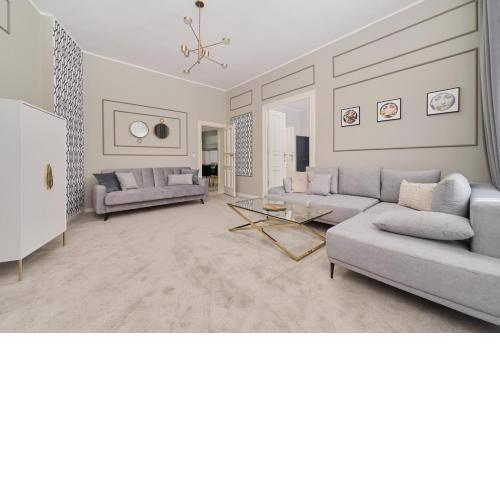 Elegant Apartments Święty Marcin by Noclegi Renters