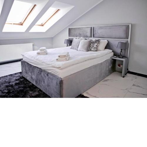 Elegant City Center Apartment Pawlikowskiego 8