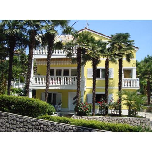 Elegant Opatija Apartments with Terrace