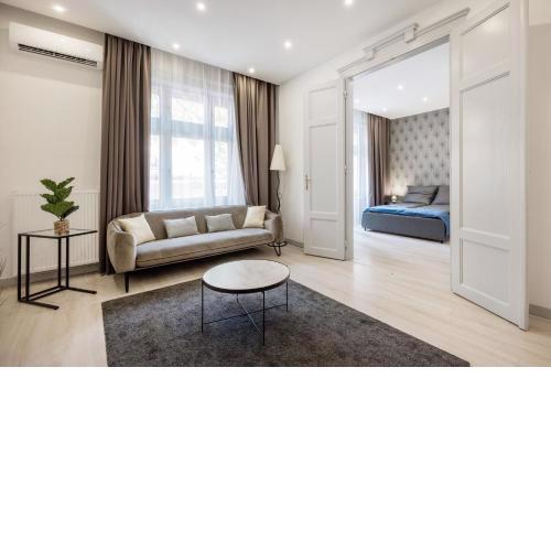 Elegant Two-bedroom Apartment in the Centre