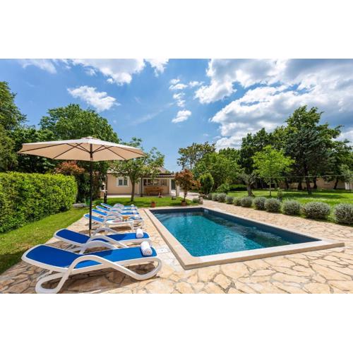 Elegant Villa with Private Pool and Stunning Garden in the Picturesque Village of Brhanići