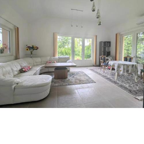 ElevenStreet Apartman- Velence