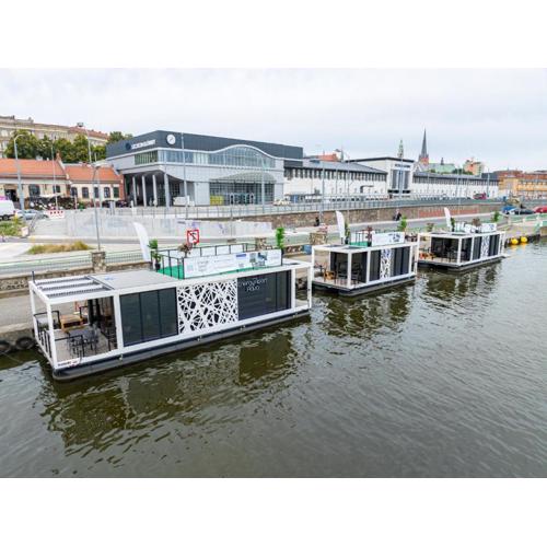 EnergyApart Aqua domki na wodzie Houseboat