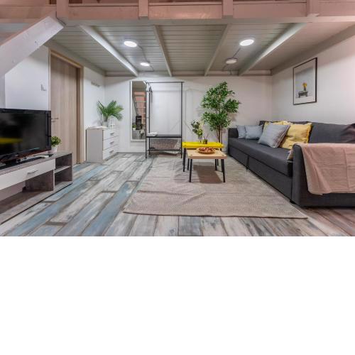 Enigma Estate Apartment