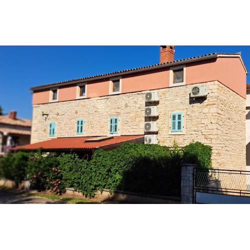 Eti and Mia holiday apartments