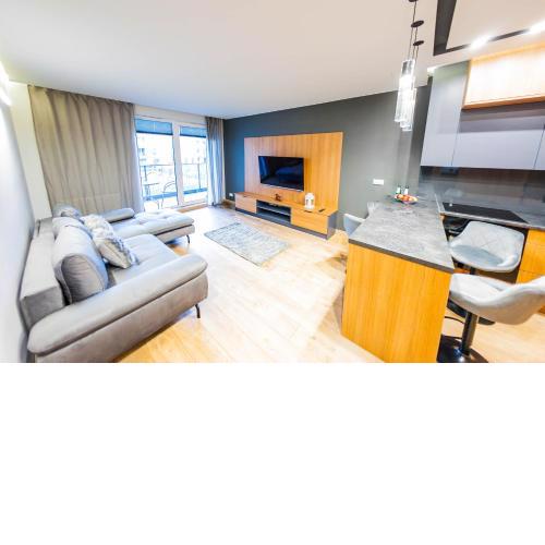 Euro Riverside Luxury Apartment 2